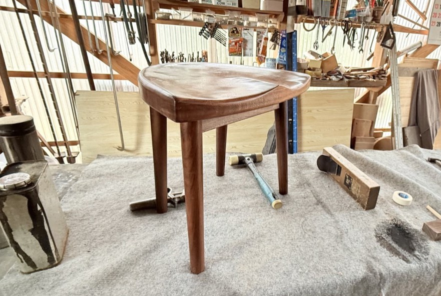 特注スツールの製作
