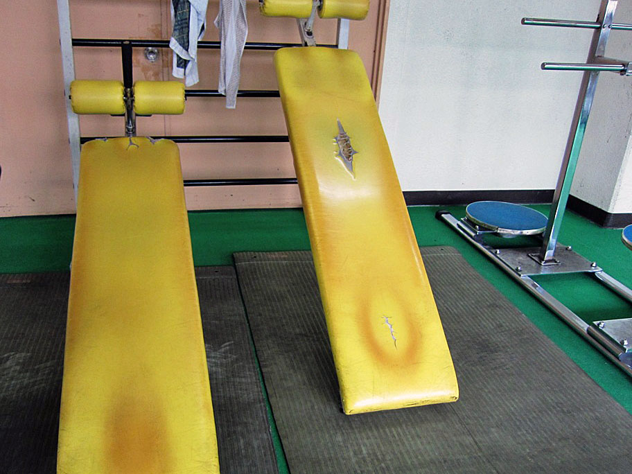 体育施設機器修理の画像