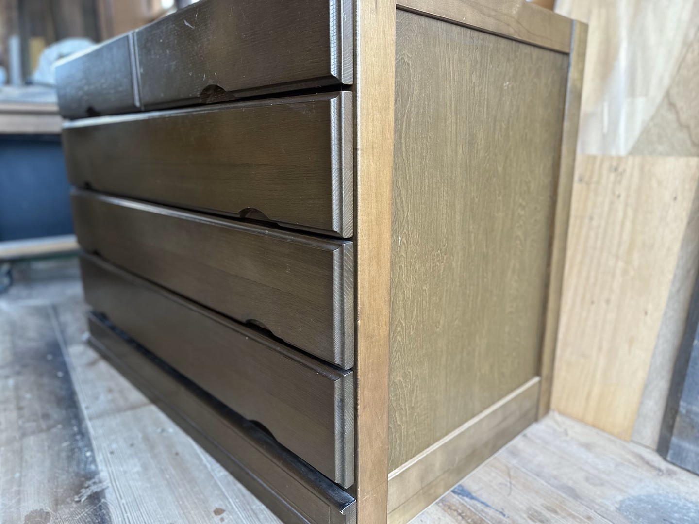 ご希望の高さにリサイズされ、使いやすくなったチェスト