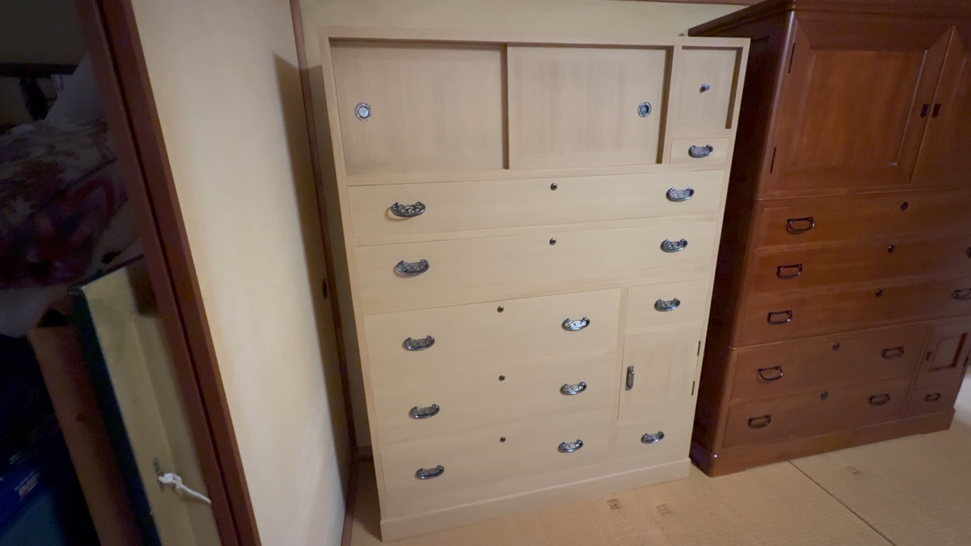 修理後の曽祖母の桐箪笥