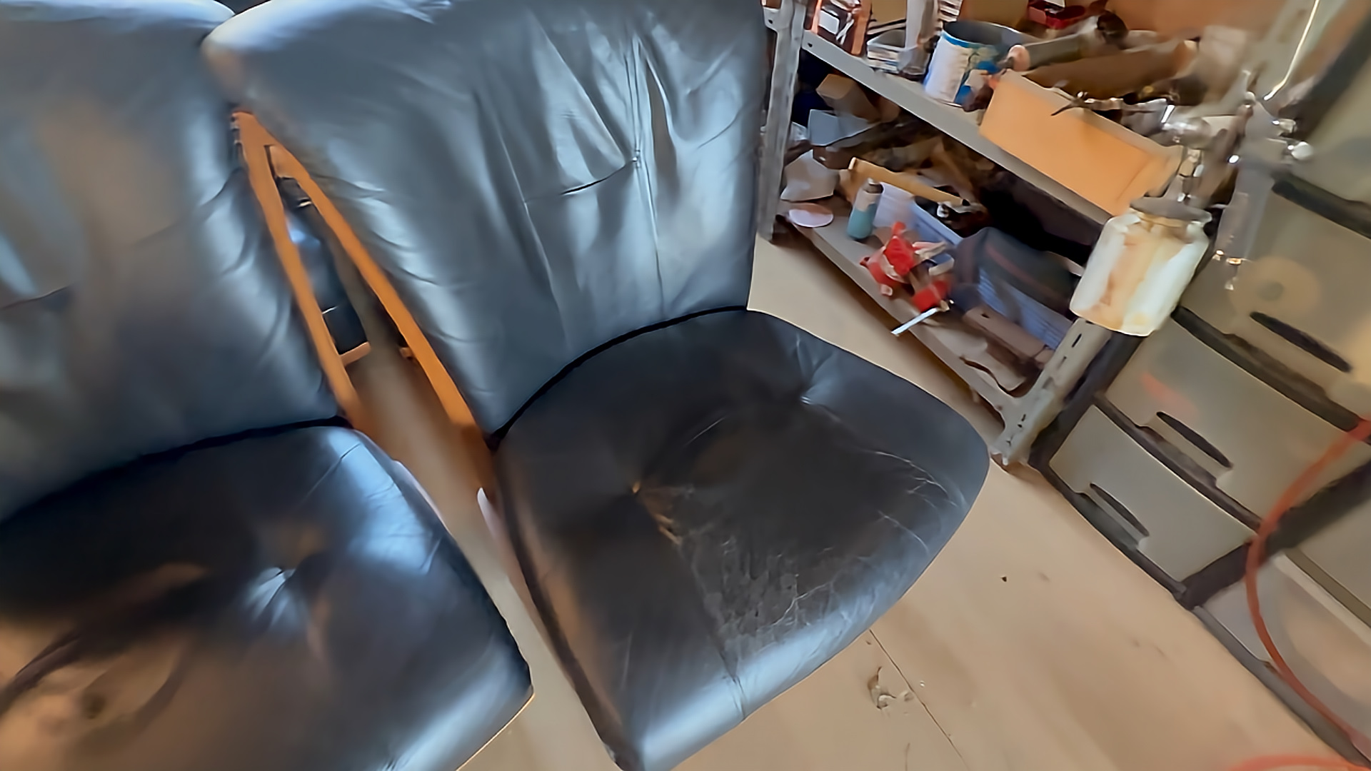 修理前のナガノインテリアLDチェア