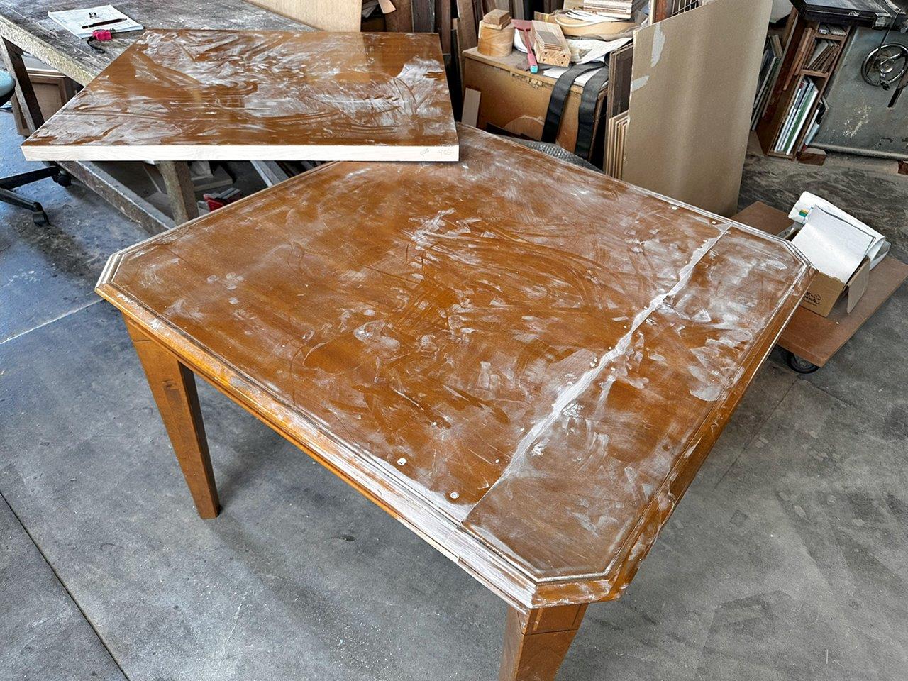 分割リメイク前の大型テーブル