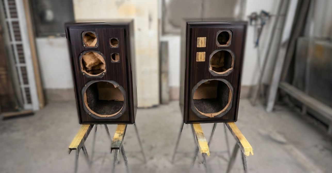 YAMAHAスピーカー 修理後：マットブラック塗装仕上げ